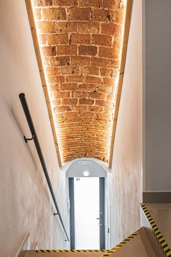 Apartamentos Caceres Central Suites "Torres De Caceres" Εξωτερικό φωτογραφία