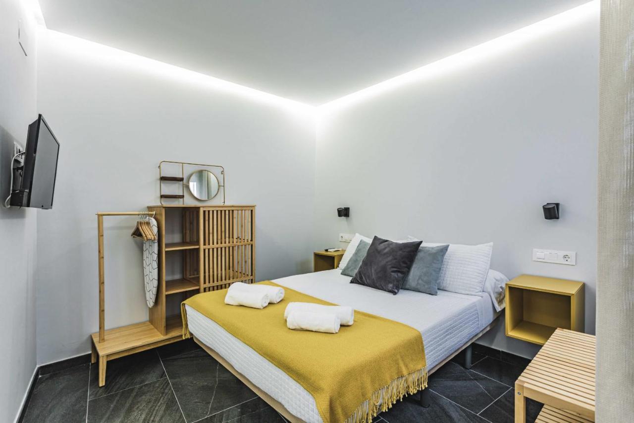 Apartamentos Caceres Central Suites "Torres De Caceres" Εξωτερικό φωτογραφία