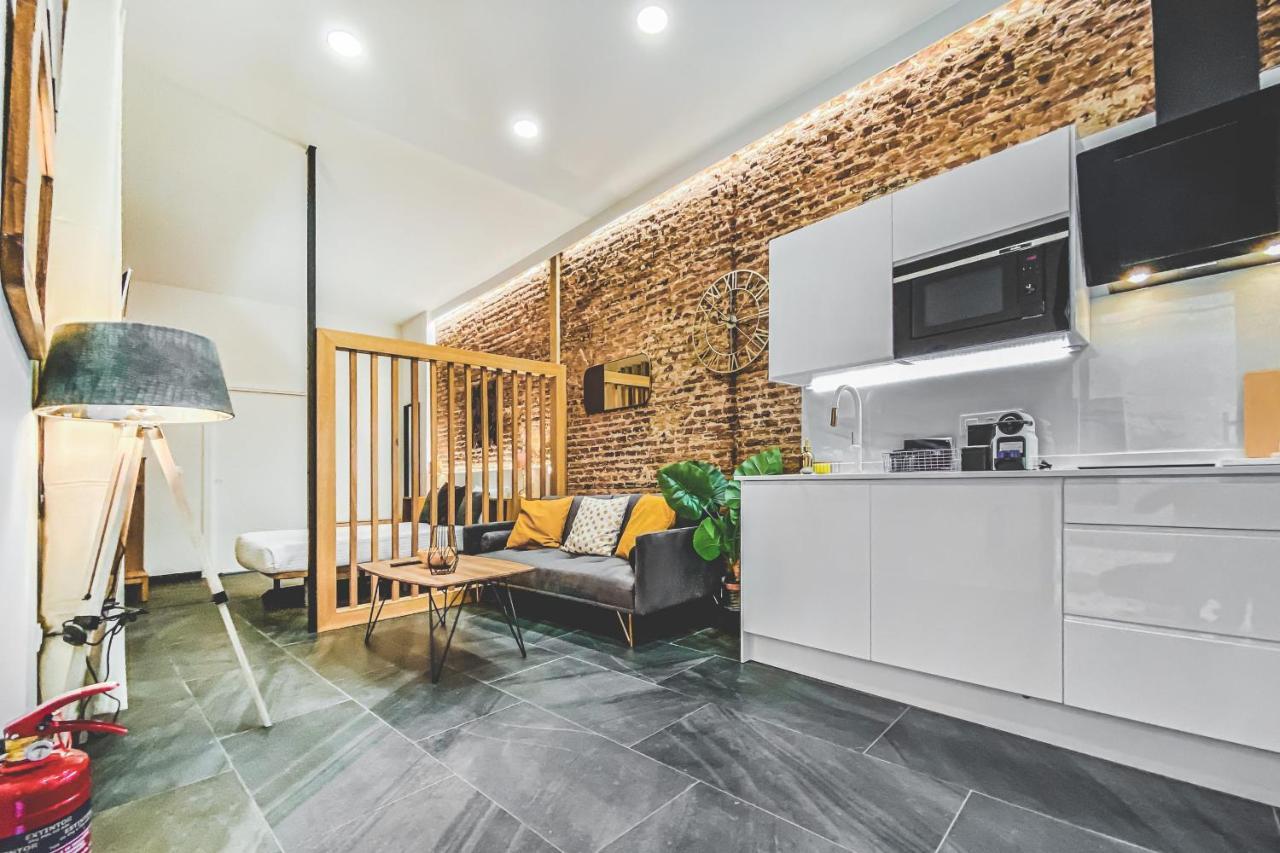 Apartamentos Caceres Central Suites "Torres De Caceres" Εξωτερικό φωτογραφία