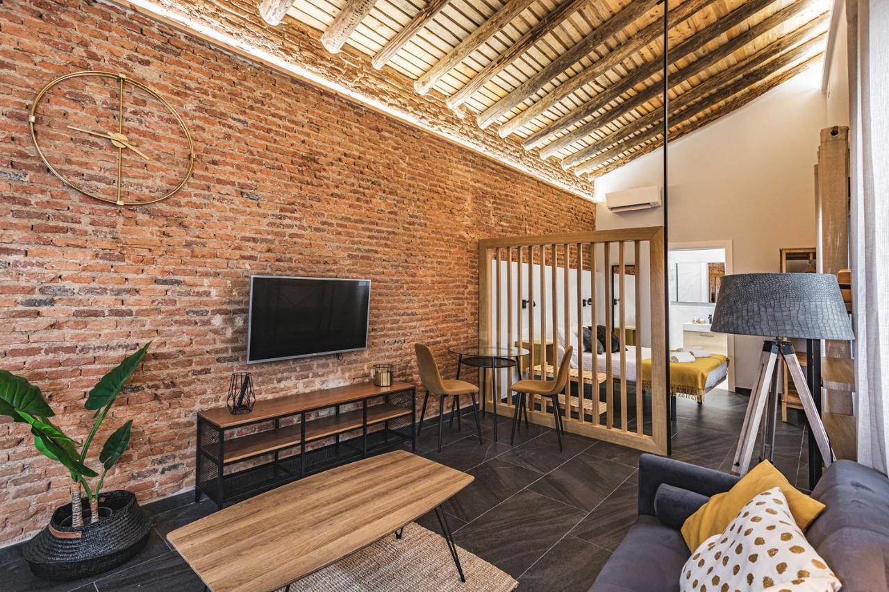 Apartamentos Caceres Central Suites "Torres De Caceres" Εξωτερικό φωτογραφία