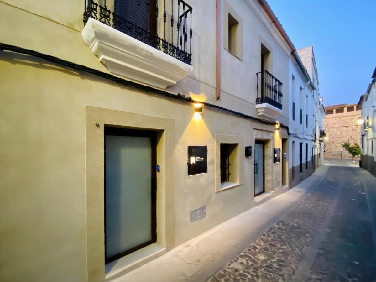 Apartamentos Caceres Central Suites "Torres De Caceres" Εξωτερικό φωτογραφία